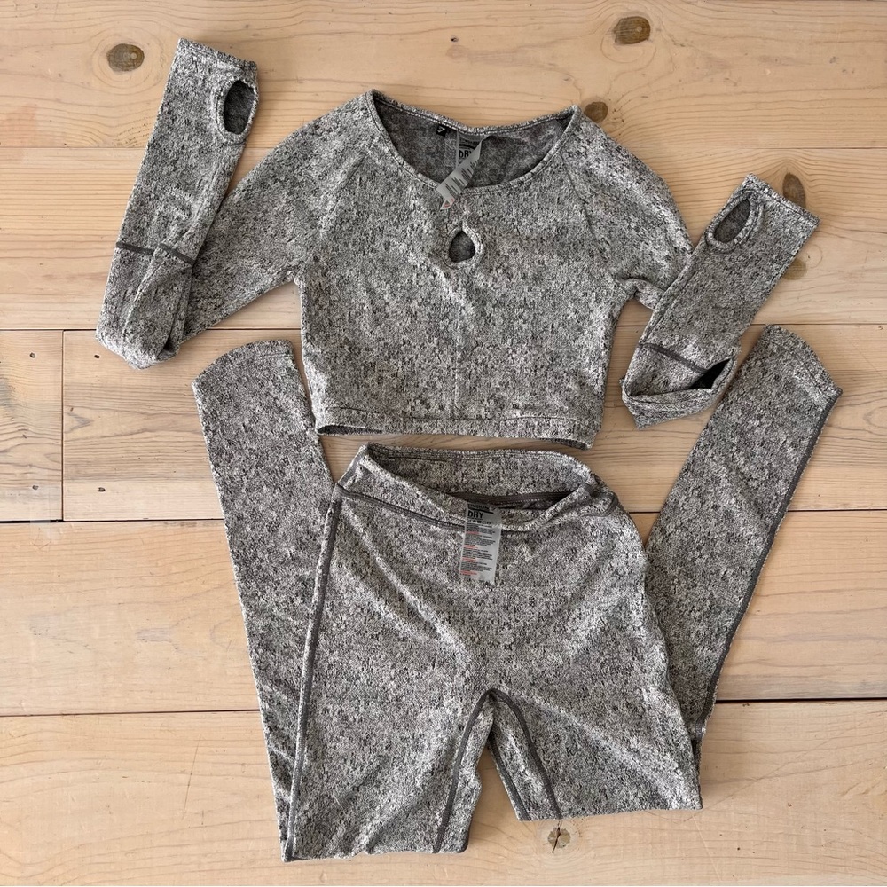 Gymshark Dry Moisture Management set